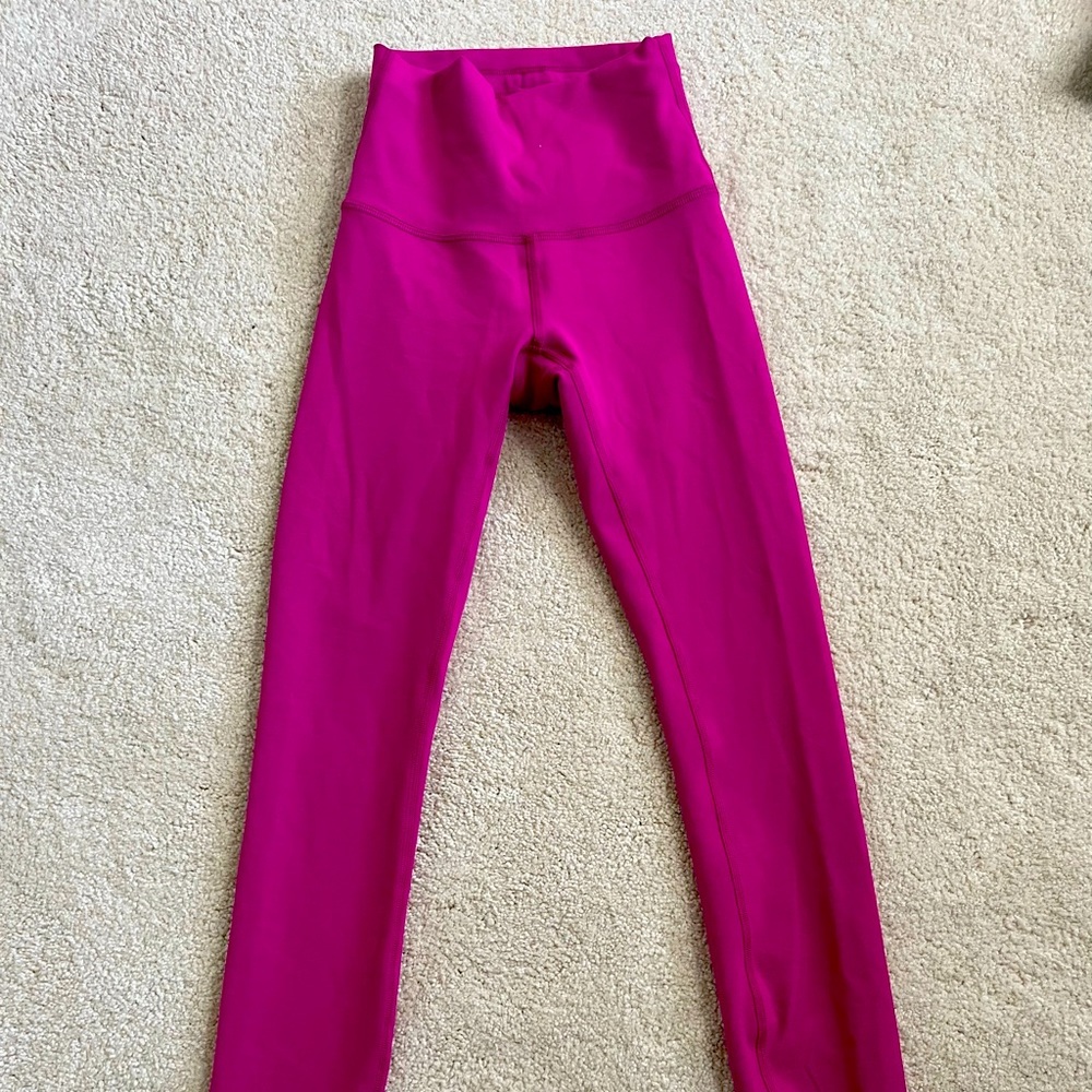 Lululemon Wunder Train High Rise Size 0 Fuchsia Pink